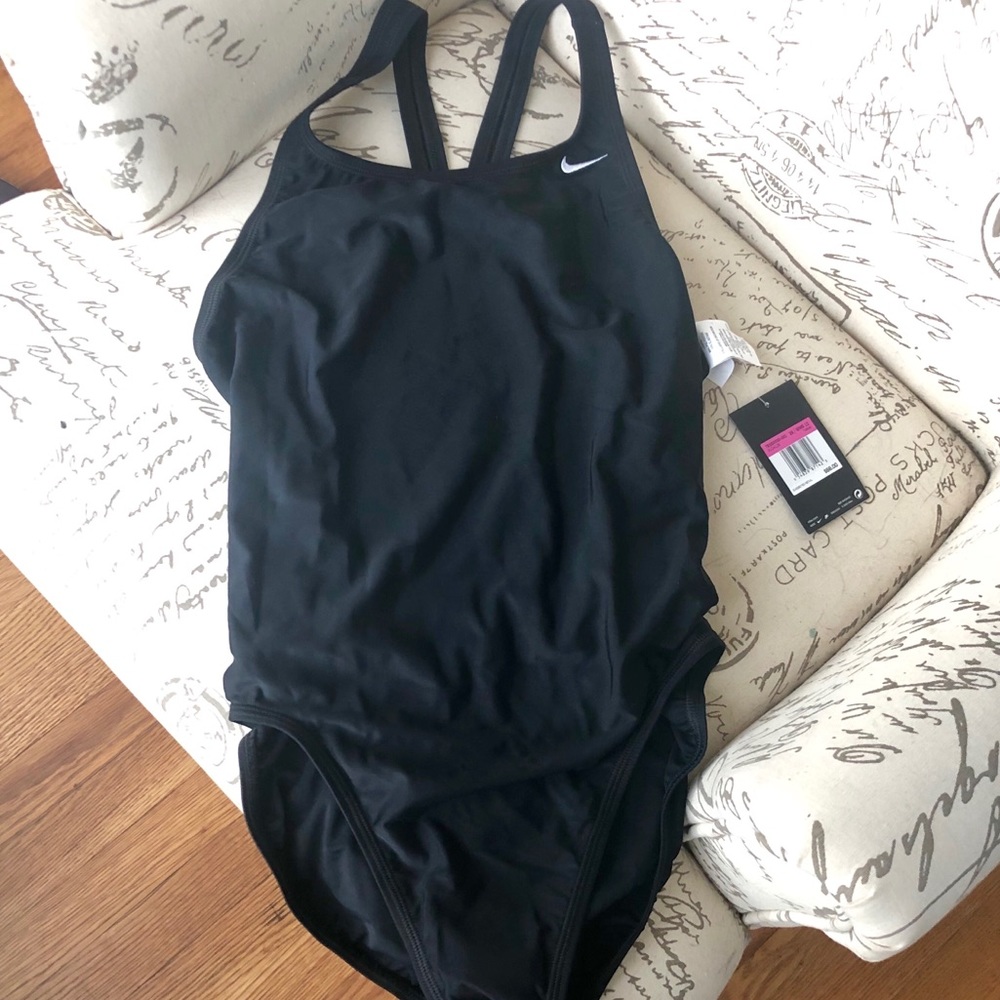 NIKE black one piece swimsuit